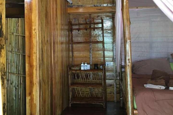 Room 4 of 35