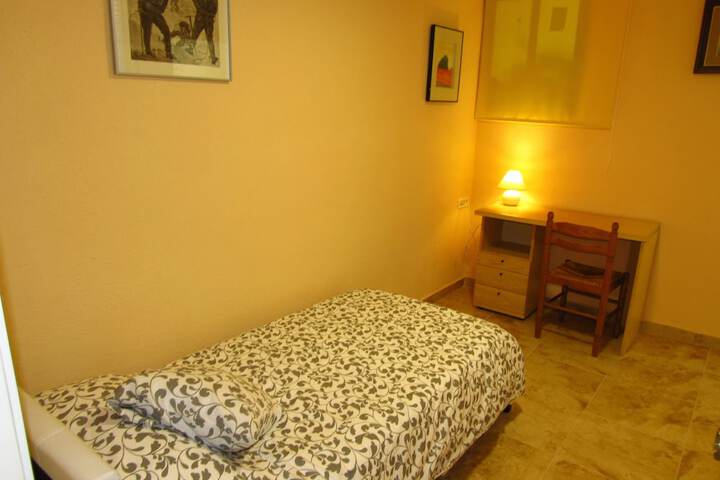 Room 21 of 41