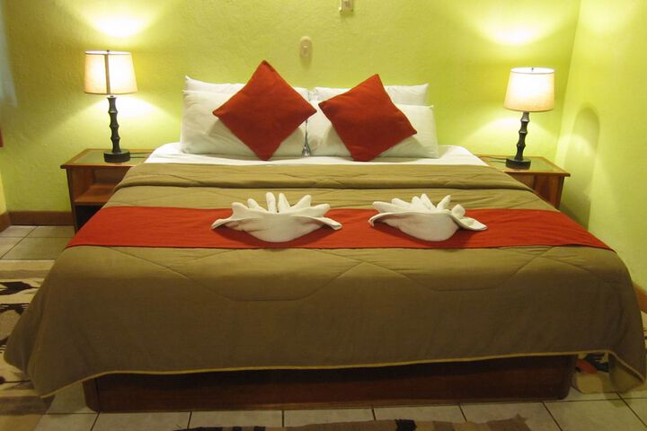 Room 10 of 65