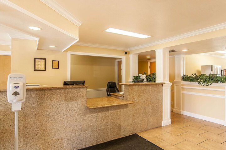 Lobby Entry