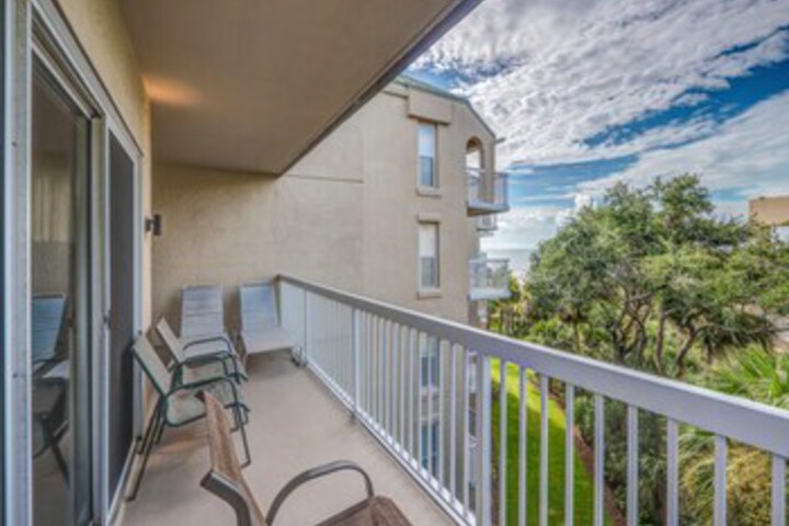 Terrace/Patio 6 of 50