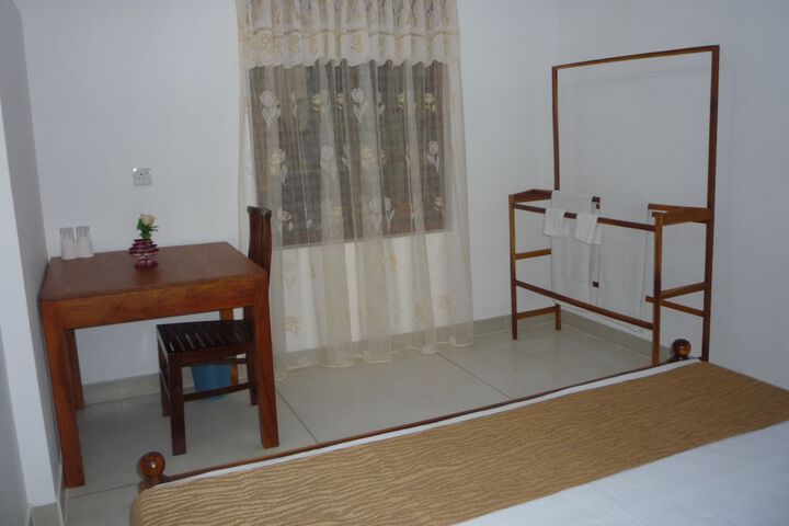 Room 19 of 66