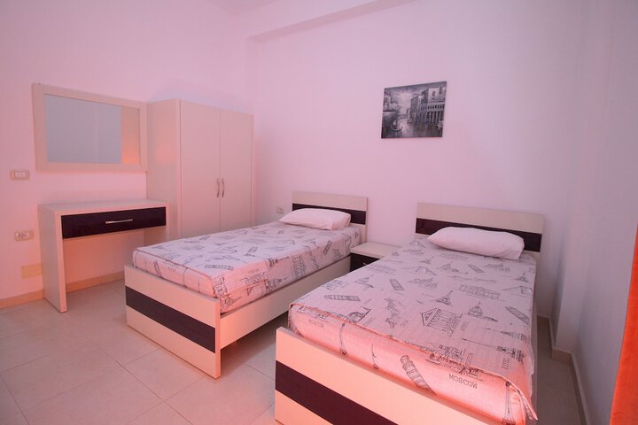 Room 82 of 111