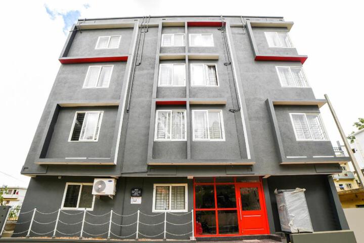OYO Townhouse 361 Sarvar Hospitality