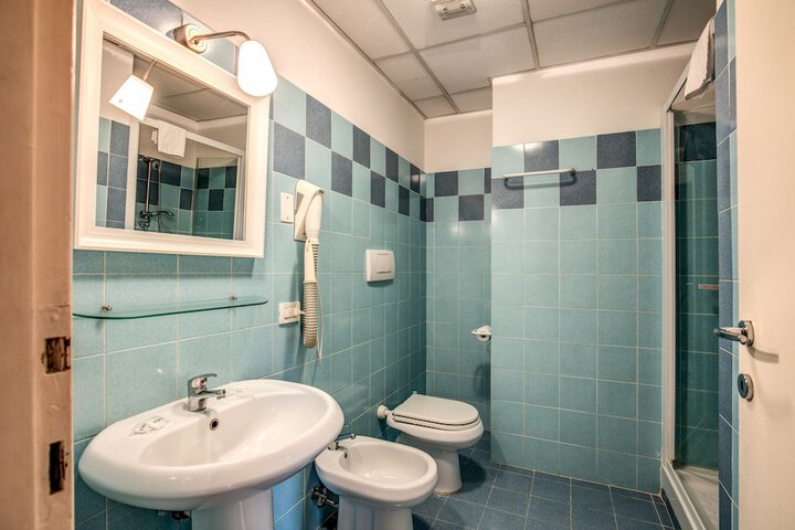 Clean Restrooms
