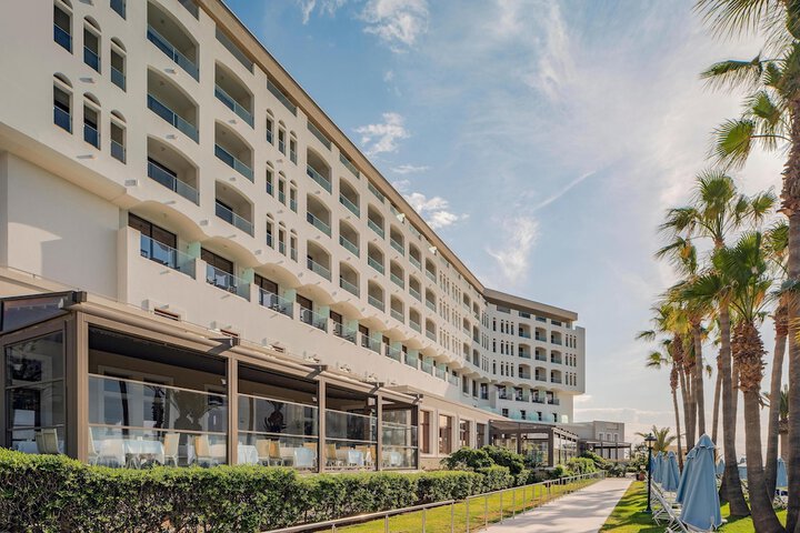 Hotel 182 of 190