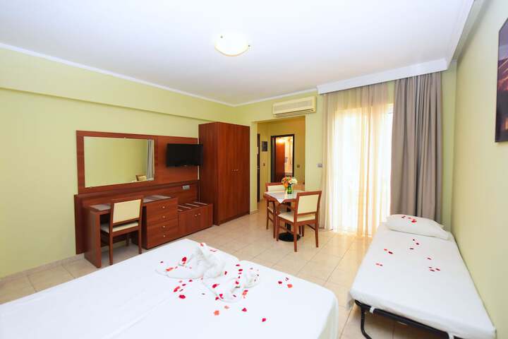 Room 40 of 78