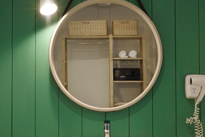 Clean Restrooms