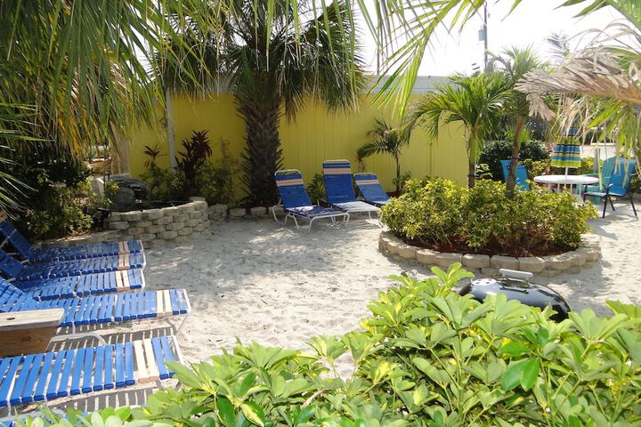 Hotel Exterior 311 of 359