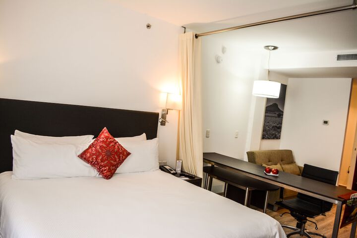 Room 3 of 23
