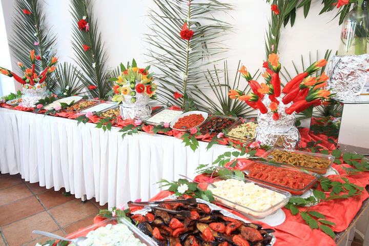 Dining Photos