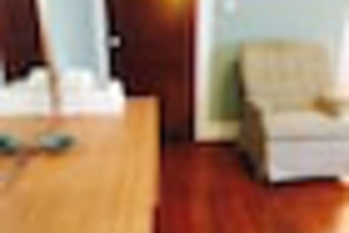 Room 38 of 246