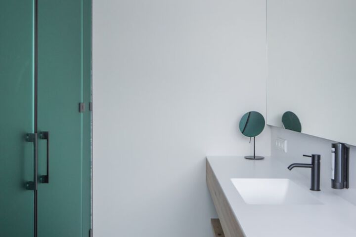 Room 48 of 70