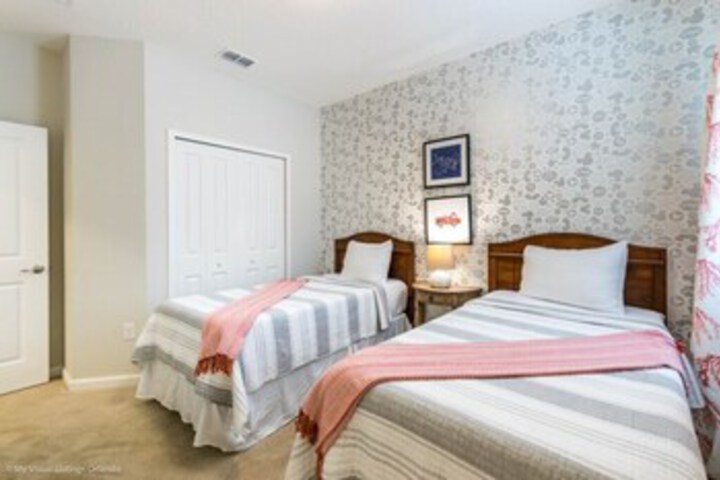 Room 103 of 123