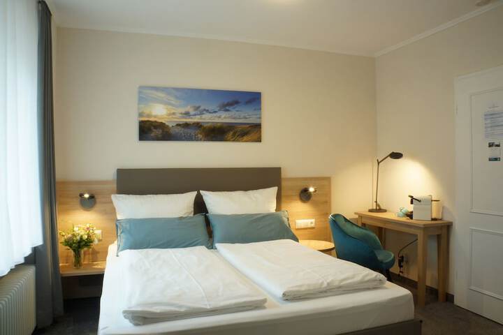 Room 21 of 72