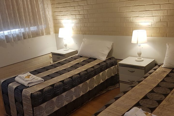Room 3 of 15