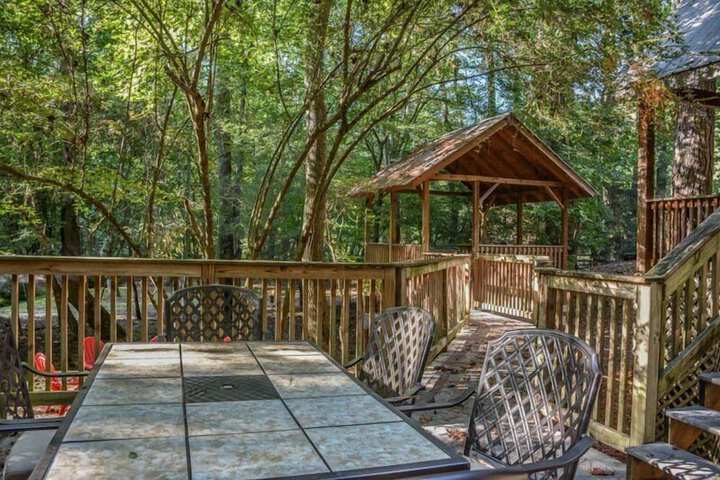 Property Grounds 7 of 10