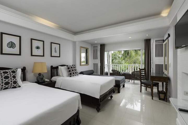 Room 45 of 310