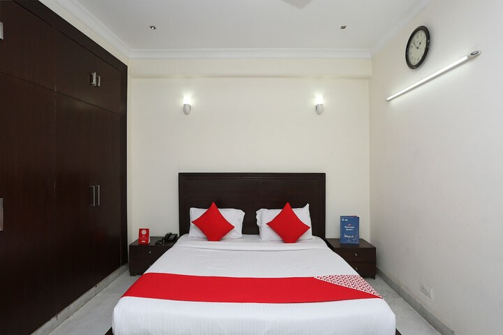 Room 17 of 26