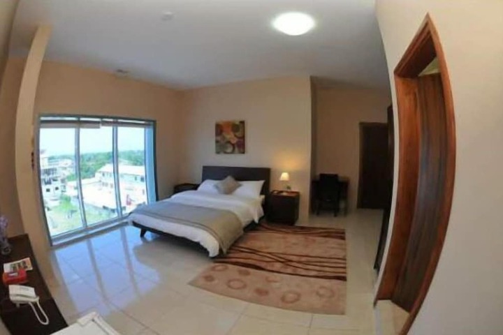 Room 18 of 50
