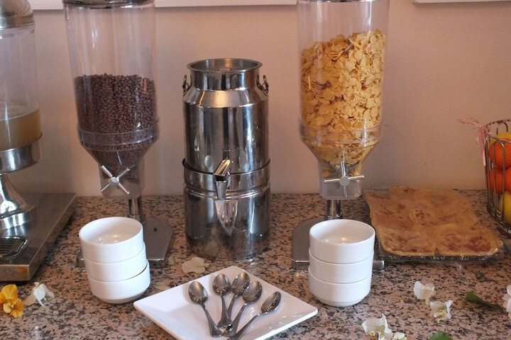 Breakfast/Coffee Service 33 of 49