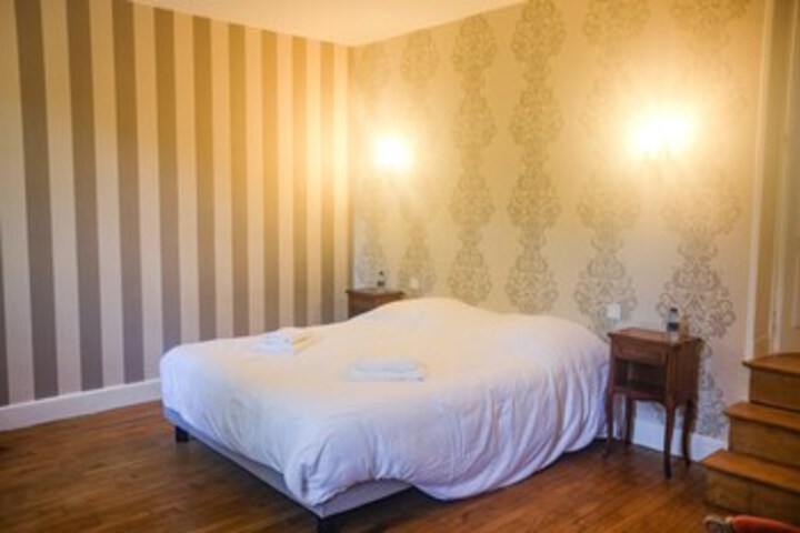 Room 56 of 60