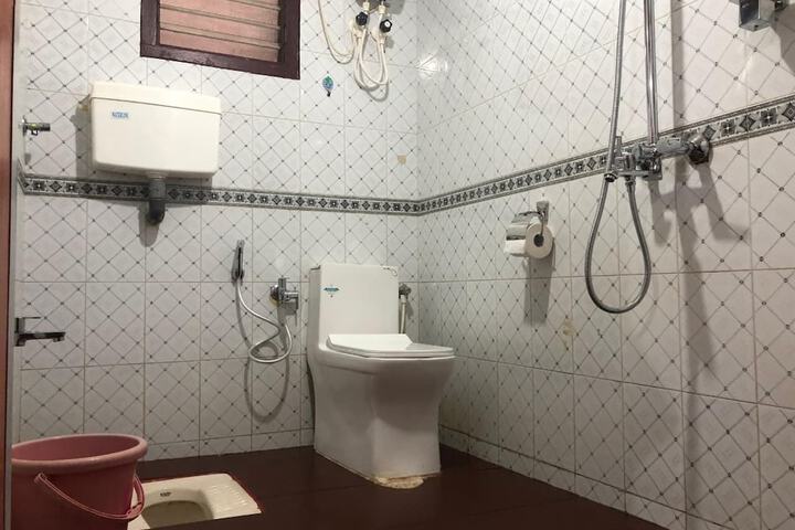 Room 25 of 49