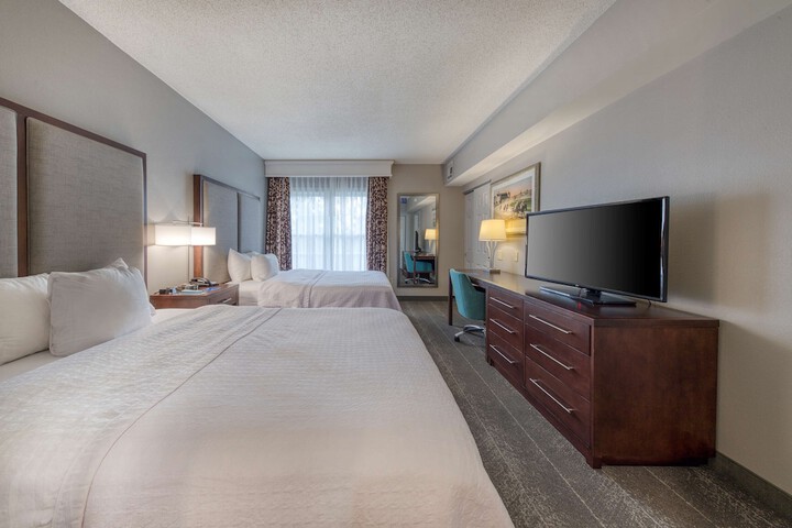2 Queen Beds 1 Bedroom Suite (3 of 52)
