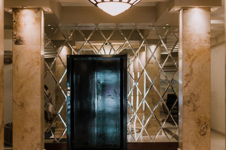 Hotel Leon
