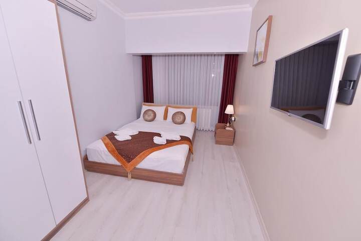 Room 10 of 22