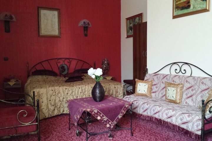 Room 7 of 39
