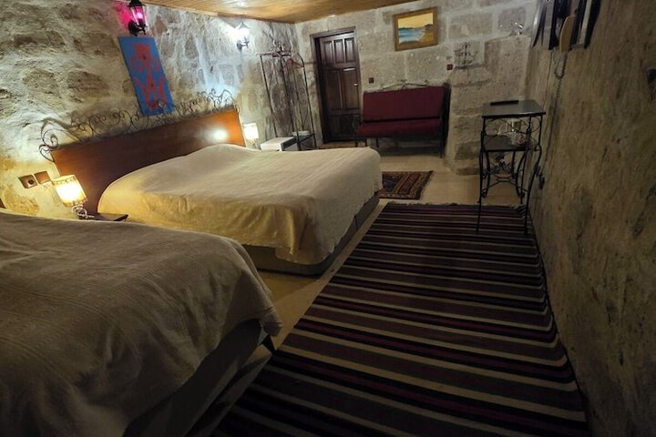 Room 190 of 578