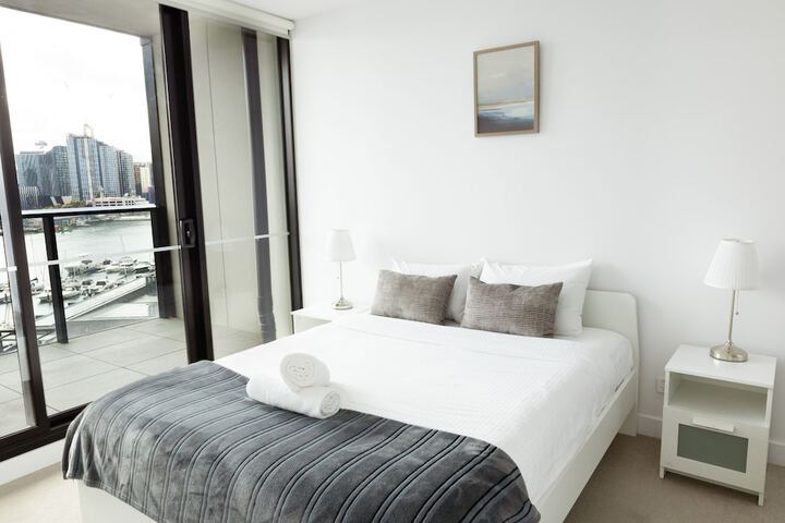 Room 7 of 30