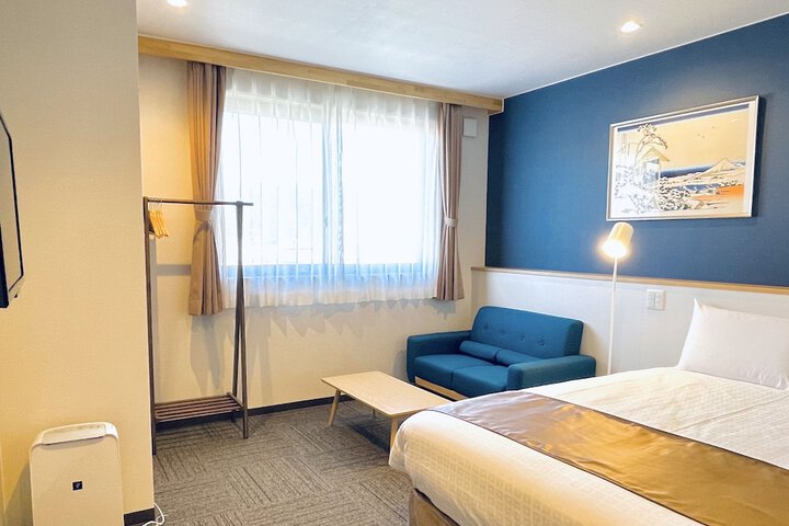 Room 5 of 36