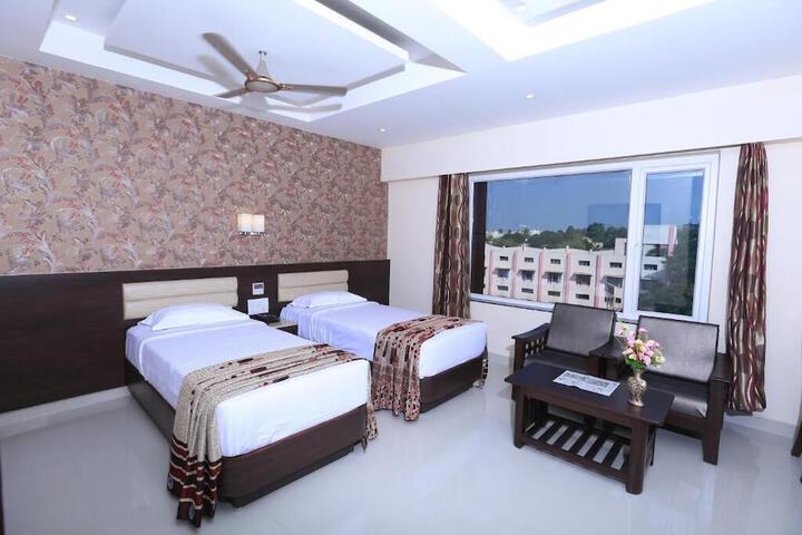Room 26 of 43