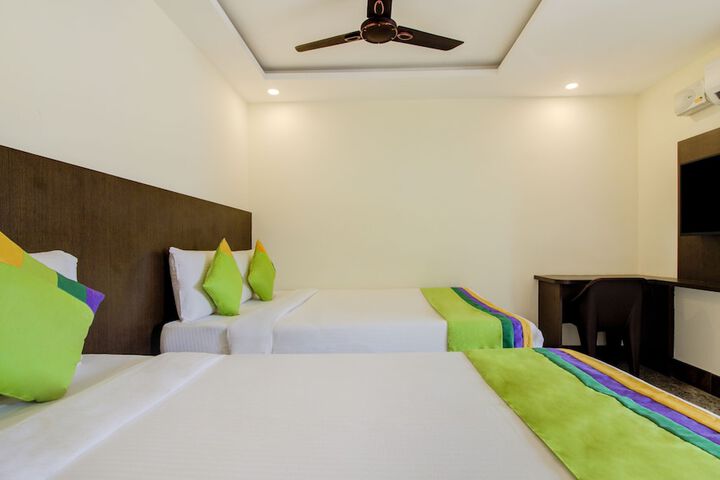 Room 20 of 37