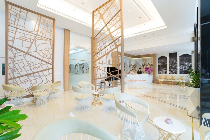 Hotel Interior 2 of 119