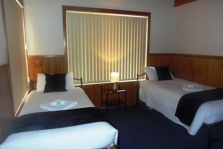 Room 3 of 30