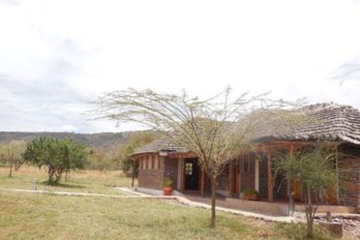 Olkeri Mara Safari Camp