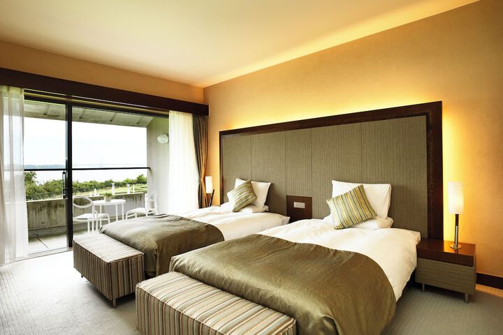 Room 60 of 98