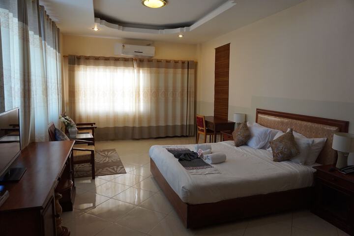 Room 9 of 67