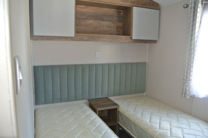 Room 17 of 58