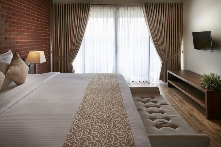 Room 12 of 71