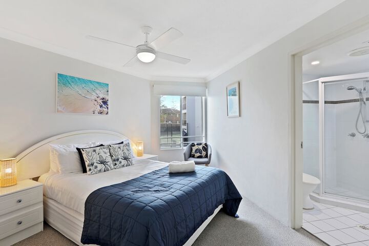 Room 2 of 48
