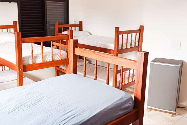 Room 4 of 101