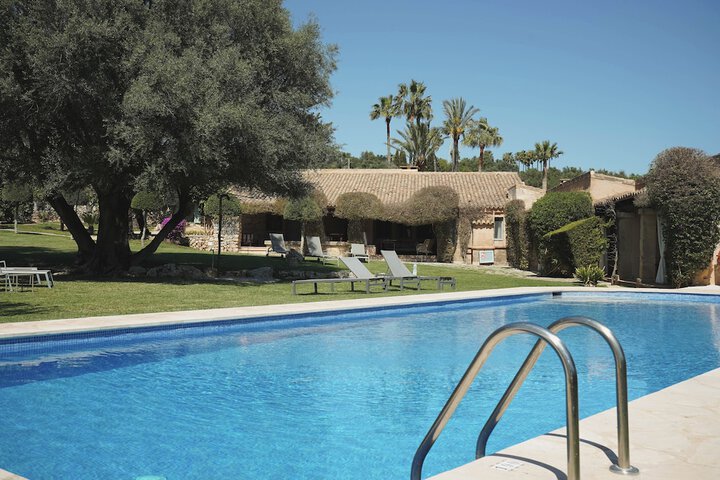 Pool 86 of 122