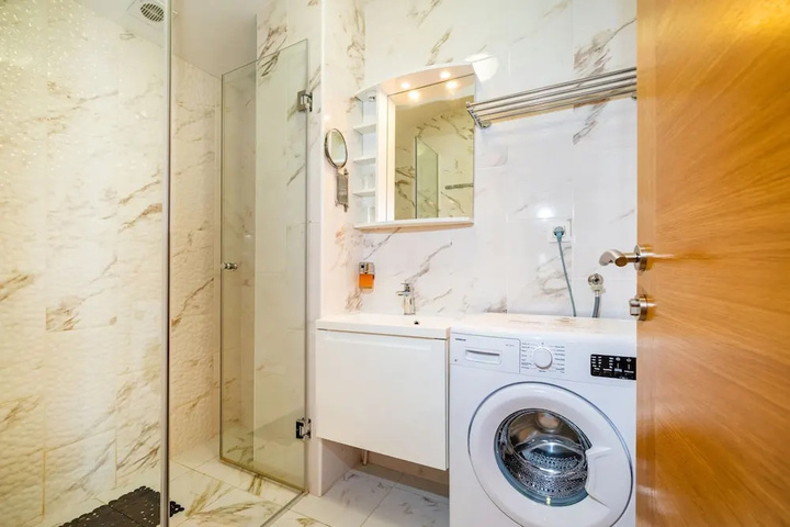 A2 Beautiful apt w. Magnificent View and Pool use