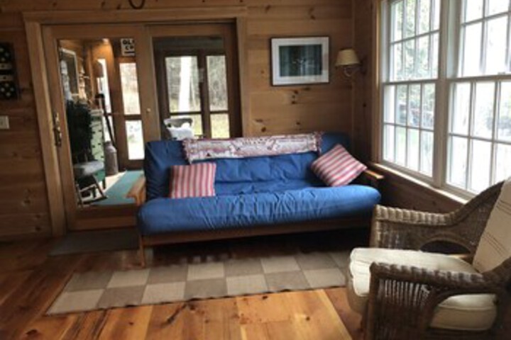 Room 13 of 21