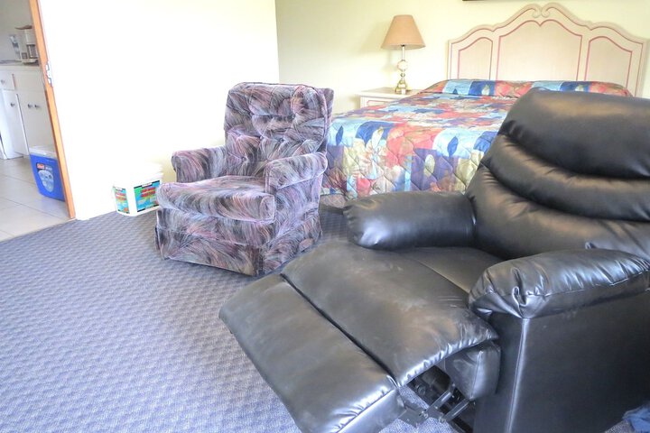 Room 5 of 62
