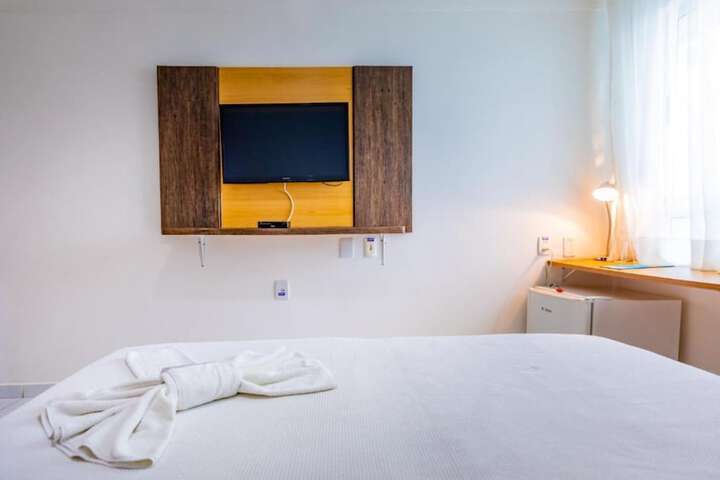 Room 3 of 46